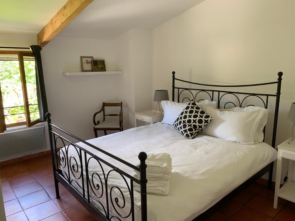 Maison Moutas Le Thoronet Luaran gambar