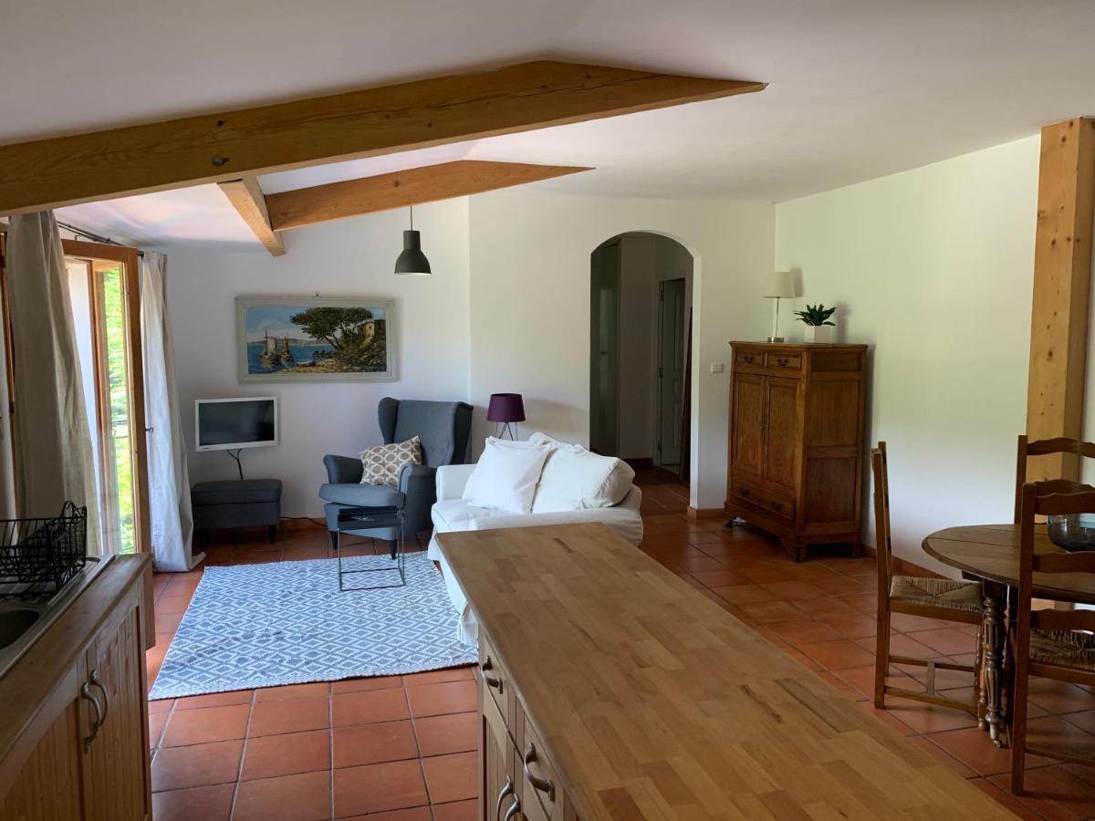 Maison Moutas Le Thoronet Luaran gambar